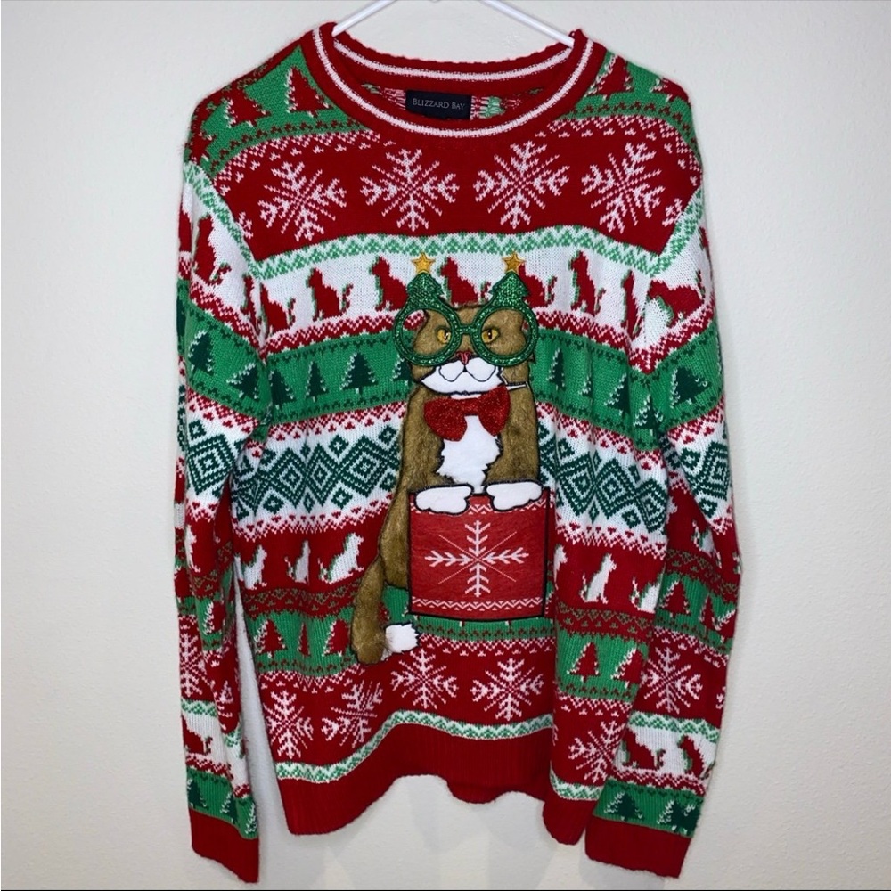 Blizzard Bay Men’s Red & Green Holiday Crewneck Sweater